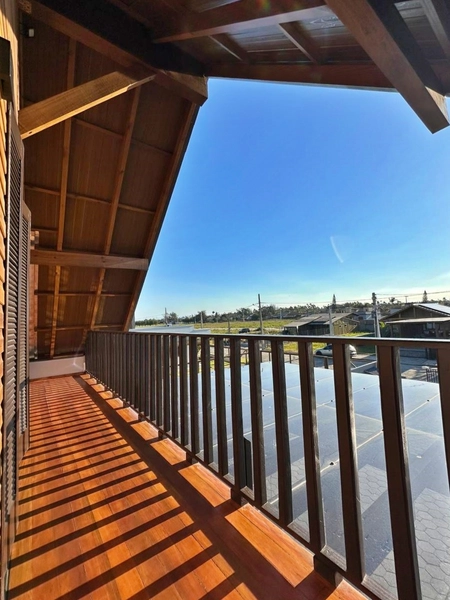 Cabana sofisticada com 200m² em rua pavimentada no Brilhamares: 12ª foto da galeria de imagens do imóvel