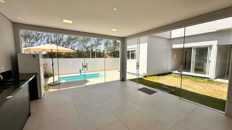 Casa com piscina a 25 metros da Beira Mar no Village Dunas: 10ª foto da galeria de imagens do imóvel
