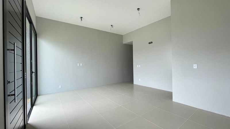 Casa 3 dormitórios sendo 1 suíte no centro de Xangri-lá: 7ª foto da galeria de imagens do imóvel
