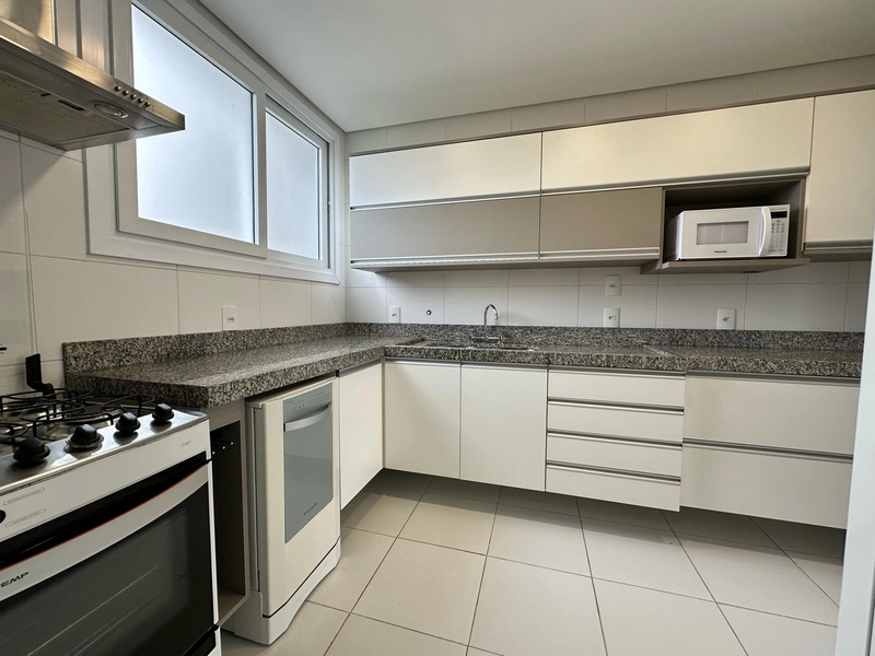 Apartamento mobiliado com 3 dormitórios, 1 suíte no Rossi Atlântida: 22ª foto da galeria de imagens do imóvel