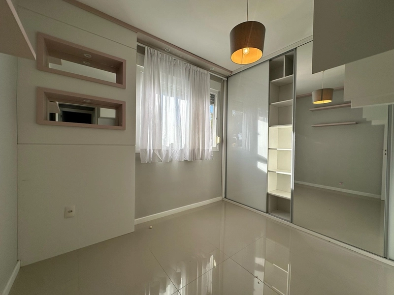 Casa com 3 dormitórios, piscina em Condomínio Fechado em Xangri-lá: 8ª foto da galeria de imagens do imóvel
