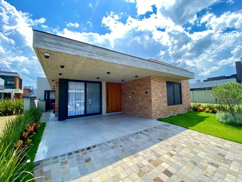 Casa mobiliada, decorada e climatizada, 3 suítes no condomínio Sunset: 4ª foto da galeria de imagens do imóvel