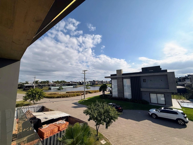 Casa mobiliada e decorada com 4 suítes e piscina no condomínio Sunset: 10ª foto da galeria de imagens do imóvel