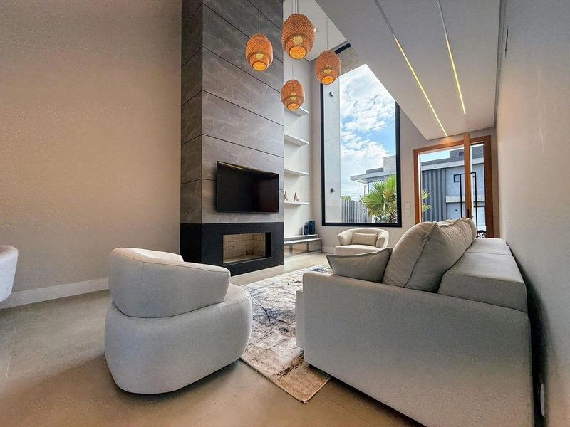 Casa mobiliada e decorada com 4 suítes e piscina no condomínio Sunset: 4ª foto da galeria de imagens do imóvel