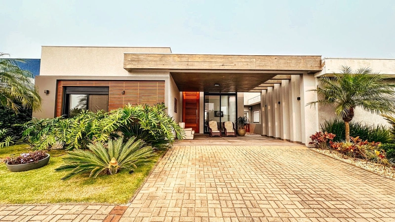 Casa térrea com quatro suítes no Condomínio Sea Coast: 2ª foto da galeria de imagens do imóvel