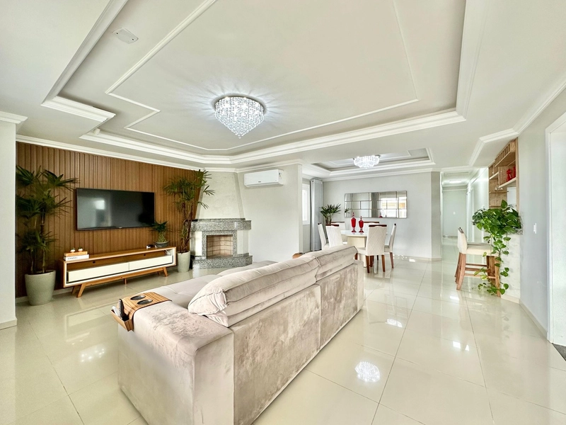 Casa mobiliada e decorada com 4 suítes em Atlantida Sul: 6ª foto da galeria de imagens do imóvel