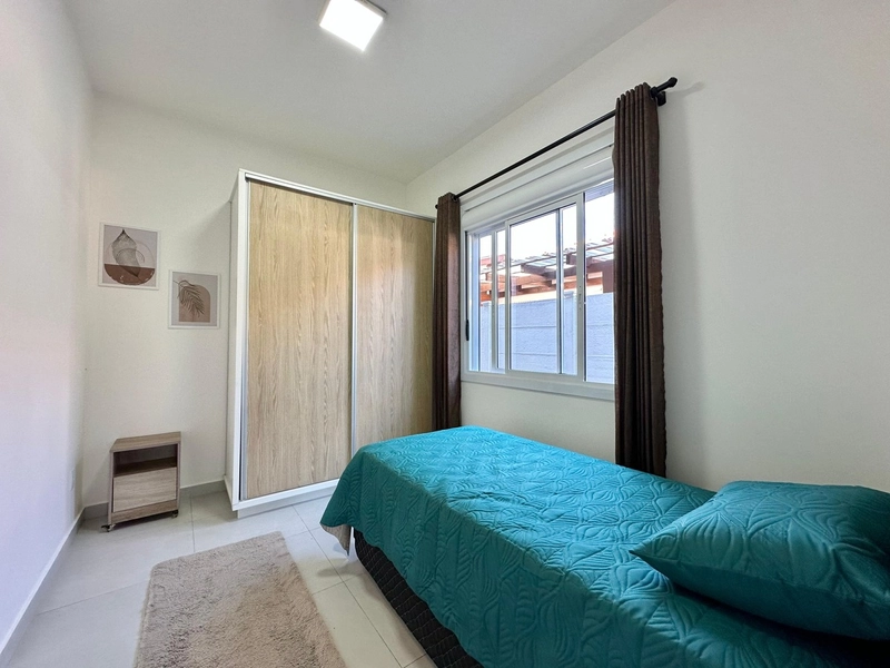 Casa mobiliada e decorada com 3 dormitórios no centro de Xangri-lá: 13ª foto da galeria de imagens do imóvel