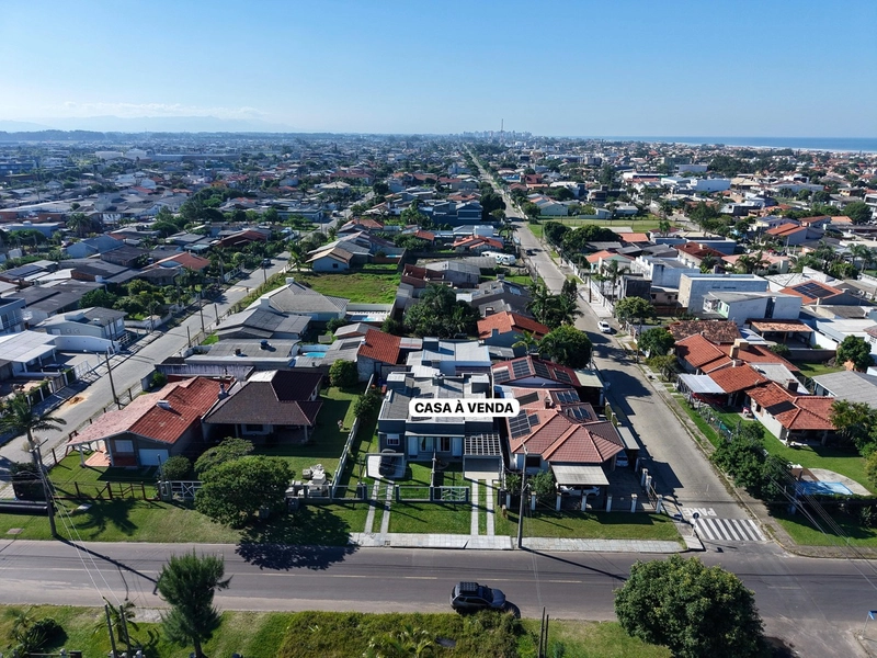Casa mobiliada e decorada com 3 dormitórios no centro de Xangri-lá: 20ª foto da galeria de imagens do imóvel