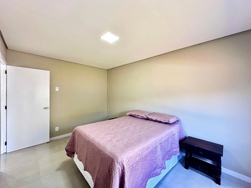 Casa mobiliada com 3 dormitórios, 1 suíte e piscina em Atlântida Sul: 13ª foto da galeria de imagens do imóvel