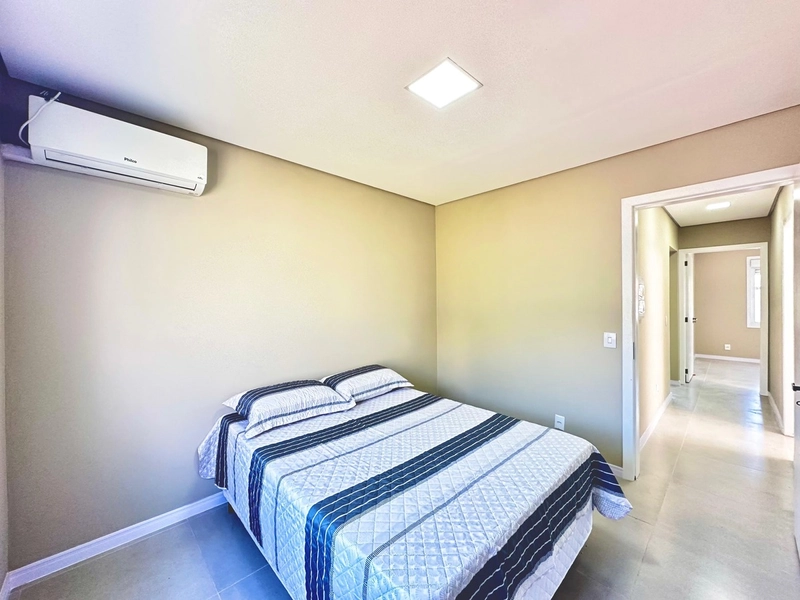 Casa mobiliada com 3 dormitórios, 1 suíte e piscina em Atlântida Sul: 10ª foto da galeria de imagens do imóvel