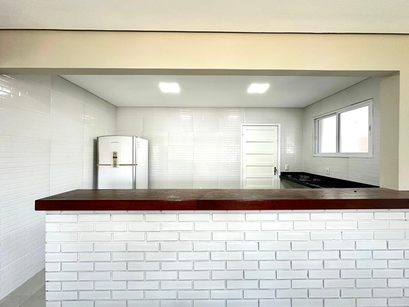 Casa mobiliada com 3 dormitórios, 1 suíte e piscina em Atlântida Sul: 8ª foto da galeria de imagens do imóvel
