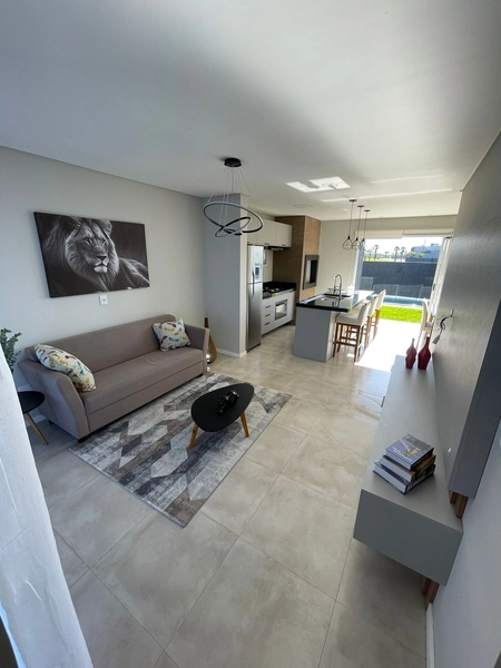Sobrado mobiliado e decorado com 2 suítes em Xangri-lá: 4ª foto da galeria de imagens do imóvel