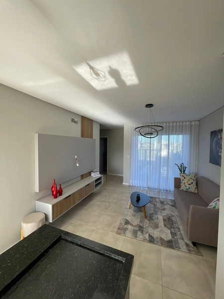 Sobrado mobiliado e decorado com 2 suítes em Xangri-lá: 5ª foto da galeria de imagens do imóvel