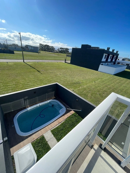 Sobrado mobiliado e decorado com 2 suítes em Xangri-lá: 21ª foto da galeria de imagens do imóvel