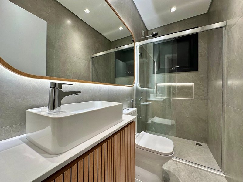 Casa com 5 suítes e piscina beira lago no Amare: 25ª foto da galeria de imagens do imóvel