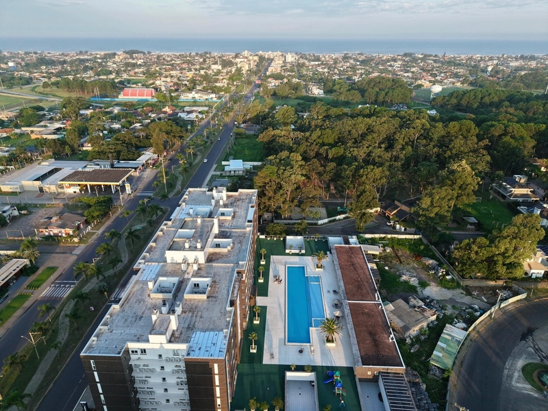 Apartamento mobiliado com 2 dormitórios na av Central em Atlântida: 4ª foto da galeria de imagens do imóvel