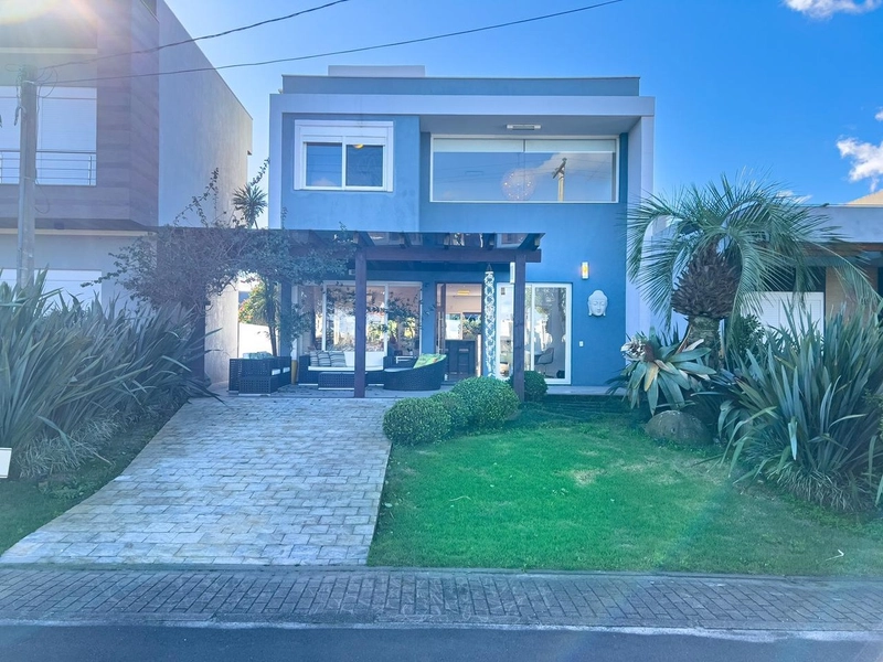 Casa mobiliada e decorada com 3 suítes independentes no Las palmas: 1ª foto da galeria de imagens do imóvel