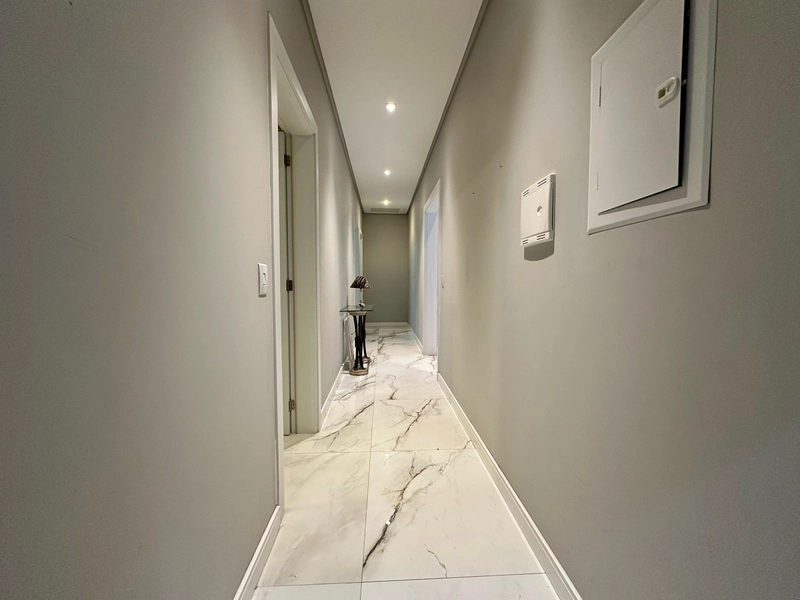 Casa mobiliada e decorada com 4 suítes e piscina no Quintas do Lago.: 18ª foto da galeria de imagens do imóvel