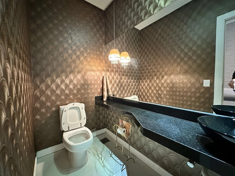 Casa mobiliada e decorada com 4 suítes e piscina no Quintas do Lago.: 8ª foto da galeria de imagens do imóvel