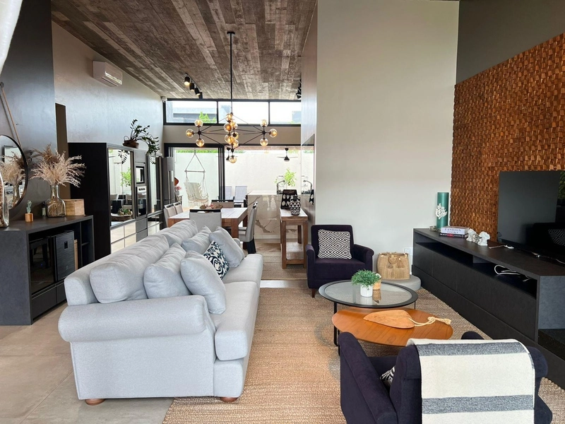 Casa mobiliada e decorada com 4 suítes e piscina aquecida no Sea Coast: 3ª foto da galeria de imagens do imóvel