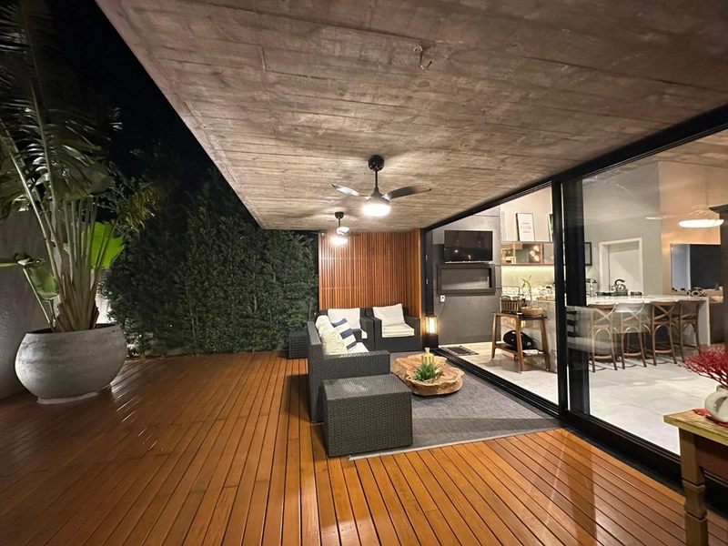 Casa mobiliada e decorada com 4 suítes e piscina aquecida no Sea Coast: 10ª foto da galeria de imagens do imóvel