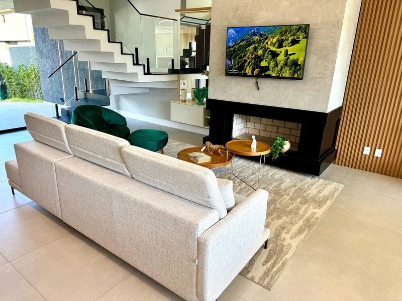 Sobrado mobiliado e decorado com 4 suítes e piscina no Sunset: 5ª foto da galeria de imagens do imóvel
