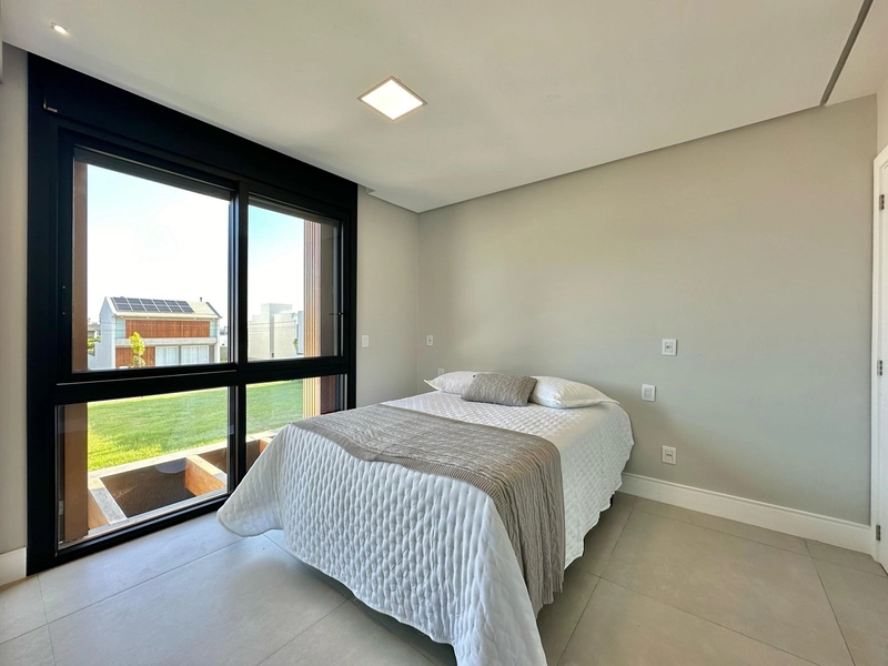 Sobrado mobiliado e decorado com 4 suítes e piscina no Sunset: 16ª foto da galeria de imagens do imóvel