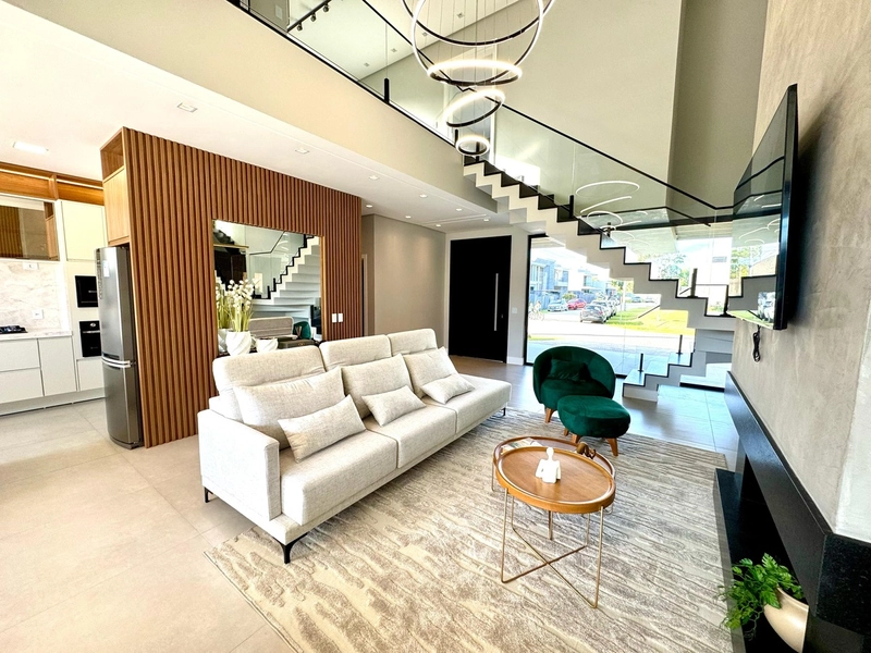 Sobrado mobiliado e decorado com 4 suítes e piscina no Sunset: 4ª foto da galeria de imagens do imóvel