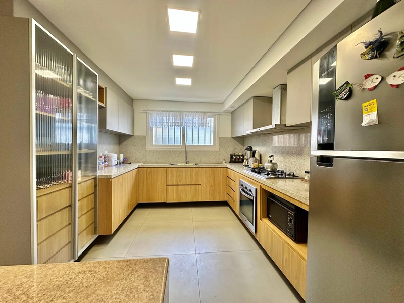 Casa mobiliada com 4 dormitórios em Atlântida: 12ª foto da galeria de imagens do imóvel