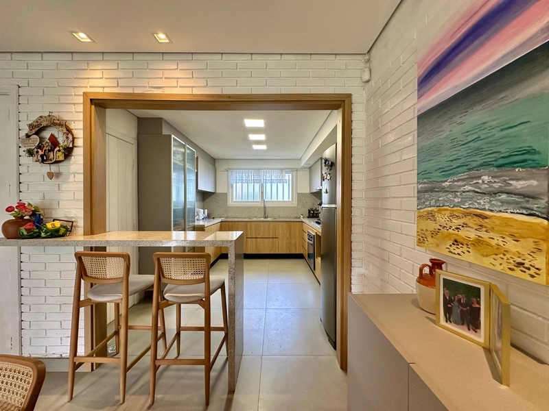 Casa mobiliada com 4 dormitórios em Atlântida: 10ª foto da galeria de imagens do imóvel