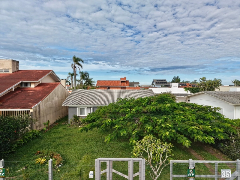 Casa mobiliada com 4 dormitórios em Atlântida: 17ª foto da galeria de imagens do imóvel