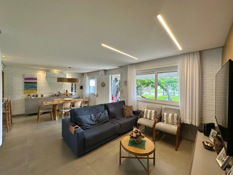 Casa mobiliada com 4 dormitórios em Atlântida: 7ª foto da galeria de imagens do imóvel