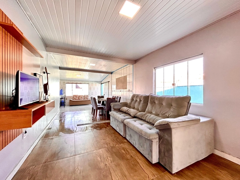 Casa térrea com 3 dormitórios em Rainha do Mar: 5ª foto da galeria de imagens do imóvel