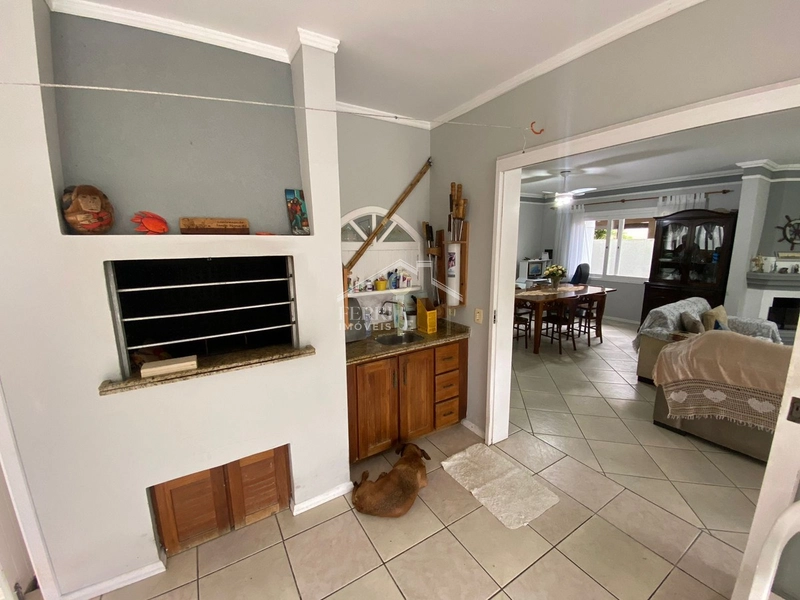 Casa com 3 dormitórios, 1 suíte, mobiliada, no centro de Xangri-lá.: 11ª foto da galeria de imagens do imóvel