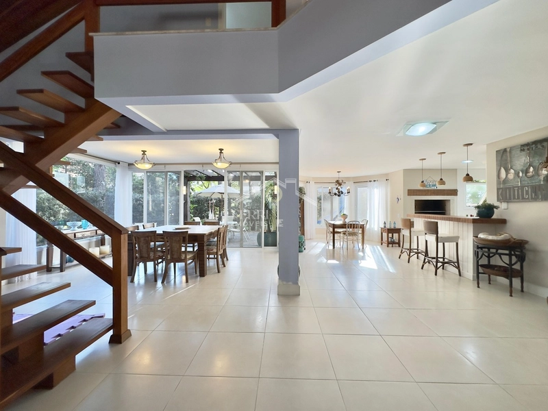 Casa com 4 suítes, mobiliada, no Condomínio Carmel em Xangri-la: 9ª foto da galeria de imagens do imóvel