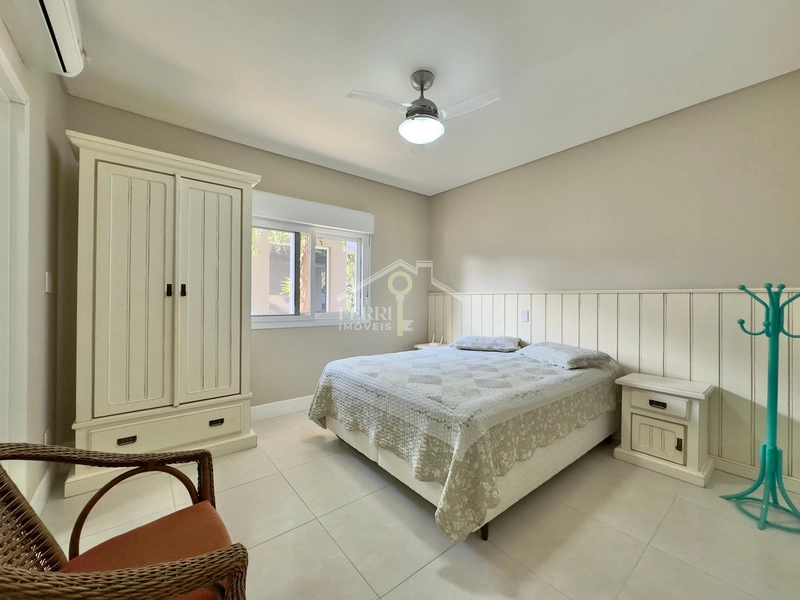 Casa com 4 suítes, mobiliada, no Condomínio Carmel em Xangri-la: 30ª foto da galeria de imagens do imóvel