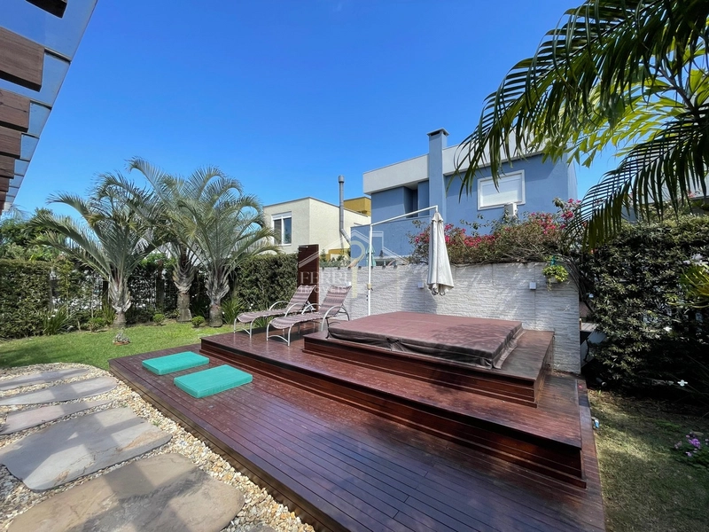 Casa com 4 dormitórios, 2 suítes e jacuzzi no Condomínio Las Palmas: 16ª foto da galeria de imagens do imóvel