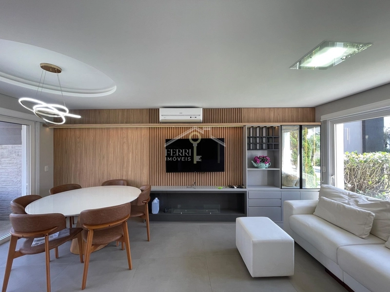 Casa com 4 dormitórios, 2 suítes e jacuzzi no Condomínio Las Palmas: 3ª foto da galeria de imagens do imóvel
