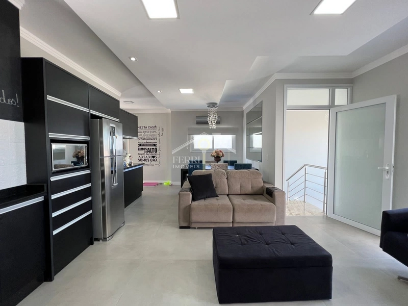 Casa com 5 dormitórios, 2 suítes, no condomínio Las Palmas Xangri-la: 10ª foto da galeria de imagens do imóvel