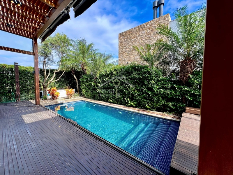 Casa com 4 suítes, mobiliada e piscina no Condomínio Quintas do Lago: 14ª foto da galeria de imagens do imóvel