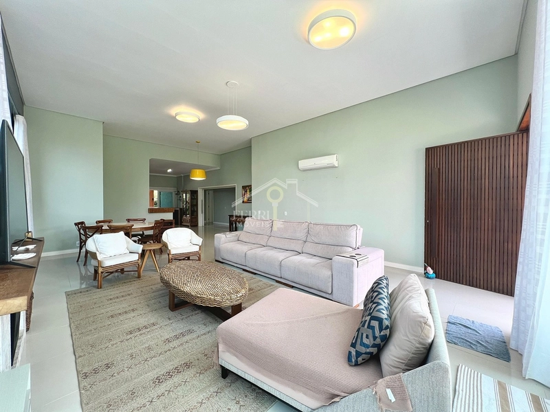 Casa com 4 suítes, mobiliada e piscina no Condomínio Quintas do Lago: 9ª foto da galeria de imagens do imóvel