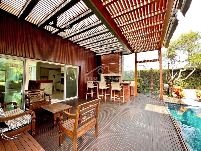 Casa com 4 suítes, mobiliada e piscina no Condomínio Quintas do Lago: 18ª foto da galeria de imagens do imóvel