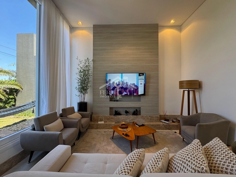 Casa beira-lago com 4 suítes e piscina no condomínio Riviera Xangri-lá: 5ª foto da galeria de imagens do imóvel
