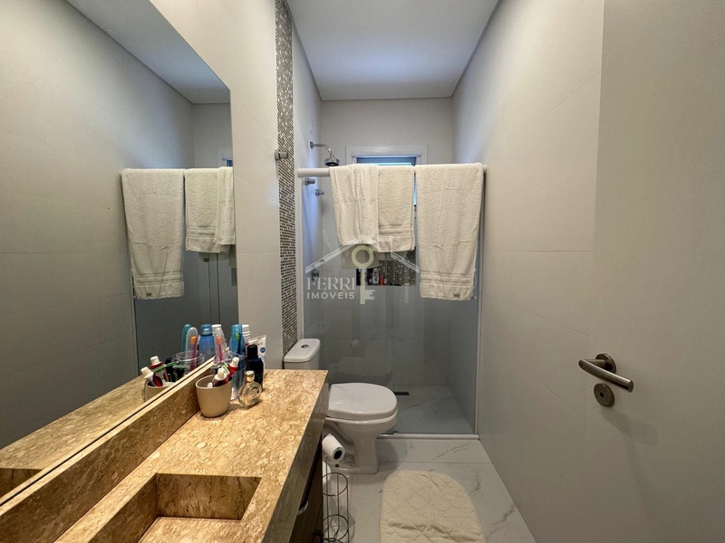 Casa beira-lago com 4 suítes e piscina no condomínio Riviera Xangri-lá: 20ª foto da galeria de imagens do imóvel