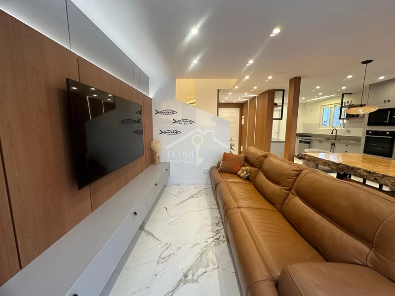 Sobrado mobiliado com 3 dormitórios e piscina no Pateo Marbella: 5ª foto da galeria de imagens do imóvel