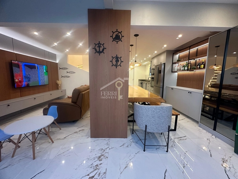 Sobrado mobiliado com 3 dormitórios e piscina no Pateo Marbella: 2ª foto da galeria de imagens do imóvel