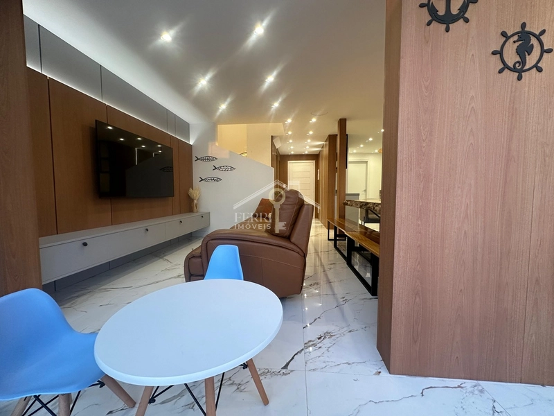 Sobrado mobiliado com 3 dormitórios e piscina no Pateo Marbella: 3ª foto da galeria de imagens do imóvel