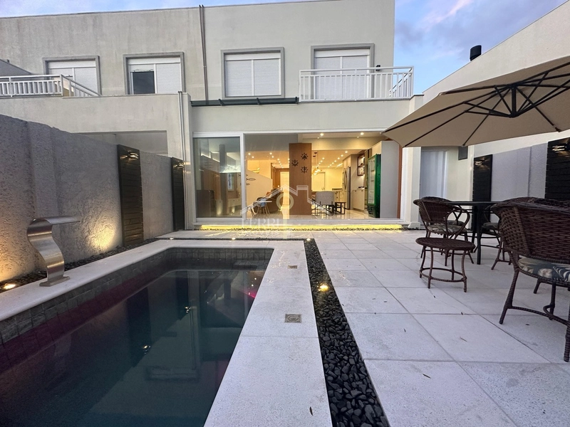 Sobrado mobiliado com 3 dormitórios e piscina no Pateo Marbella: 22ª foto da galeria de imagens do imóvel