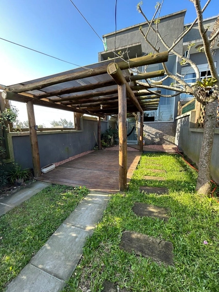 Casa com 2 suítes, mobiliada e decorada em Noiva do Mar: 1ª foto da galeria de imagens do imóvel