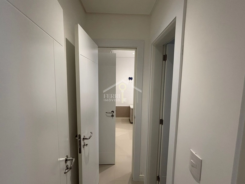 Apartamento mobiliado e decorado com 3 suítes e vista mar em Atlântida: 22ª foto da galeria de imagens do imóvel